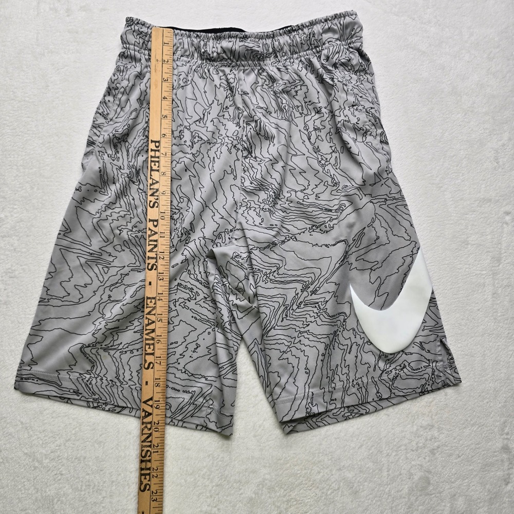 Nike Dri-FIT Topographic Print Basketball Shorts Grey White Kids Boys XL - Picture 6 of 7